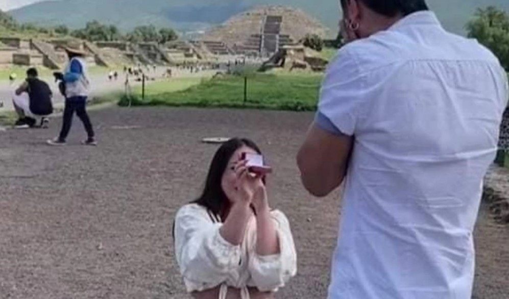 Жена предложи на приятеля си да се оженят по време